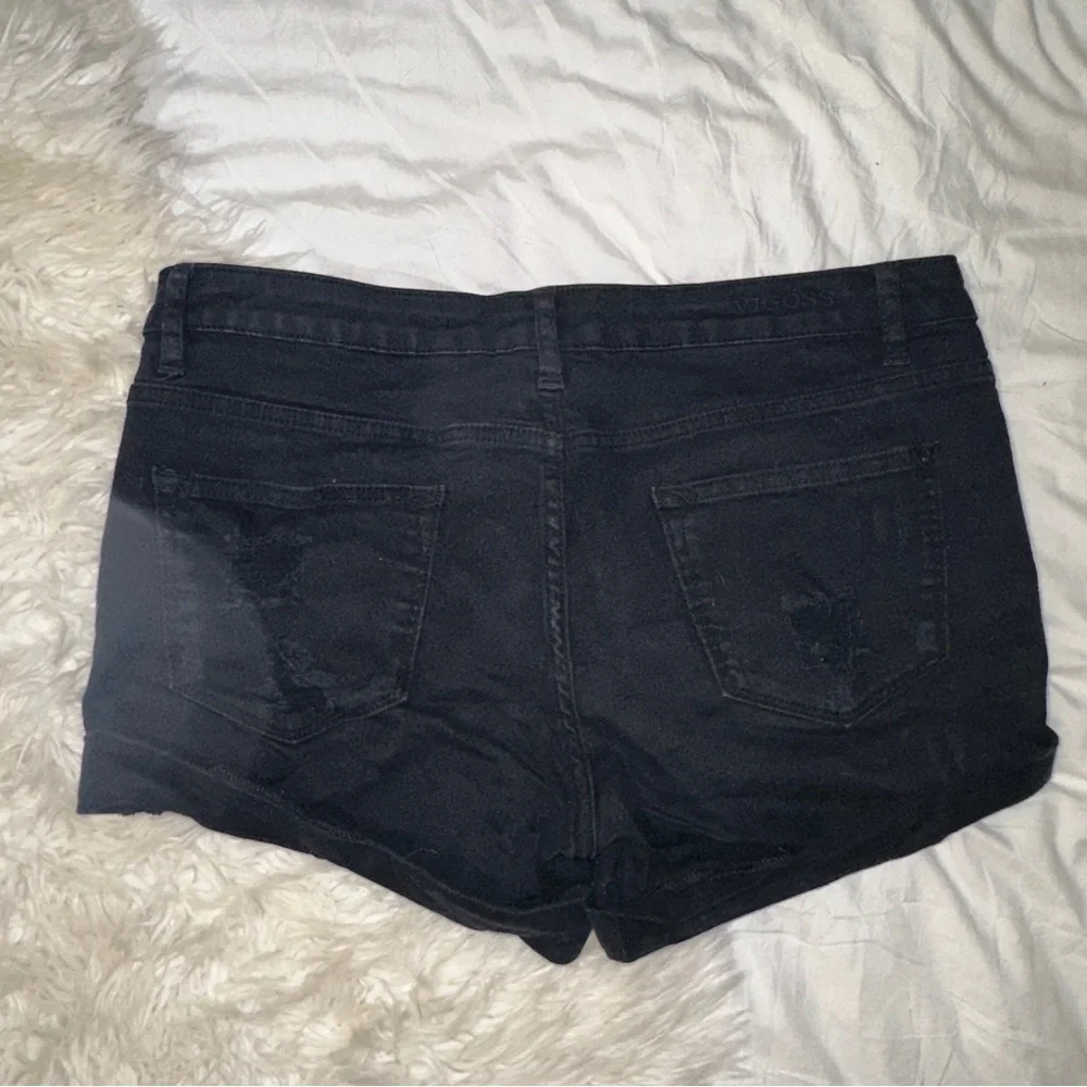 Vigoss | The Jagger Distressed Black Denim Shorts Mid Rise Cuffed Hem Size 31
